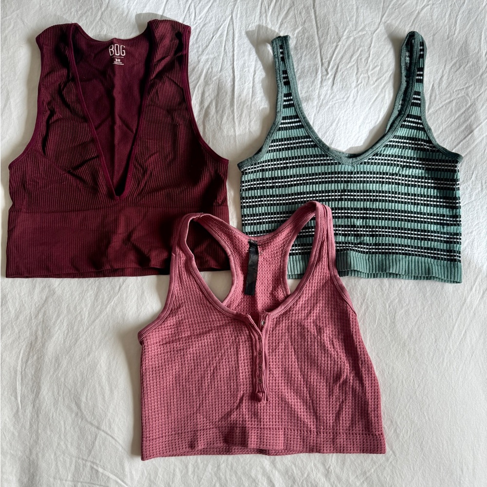 Set of 3 UO Crop tops!